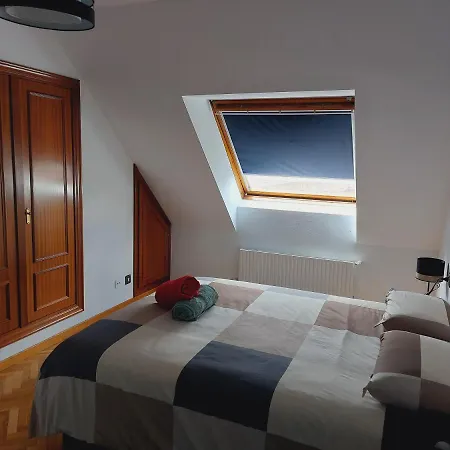 Appartement Fozaneldi Oviedo. Céntrico, Accesible Desde Autovía Y Con Parking Oviede